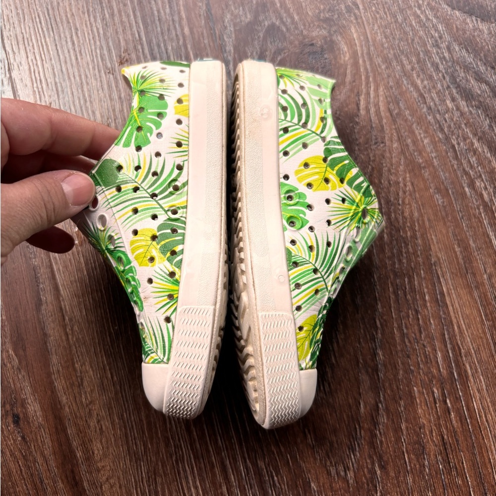 Native Shoes size C8 - Picture 6 of 7